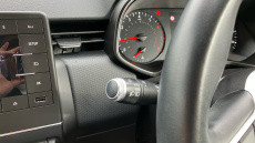 Renault Clio 1.0 TCe 100 Play 5dr Petrol Hatchback